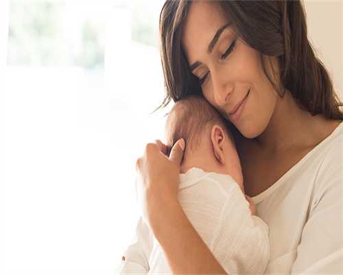 欧诗漫“品牌万人团”引疯抢，拼多多助力国产美妆进入国人视野