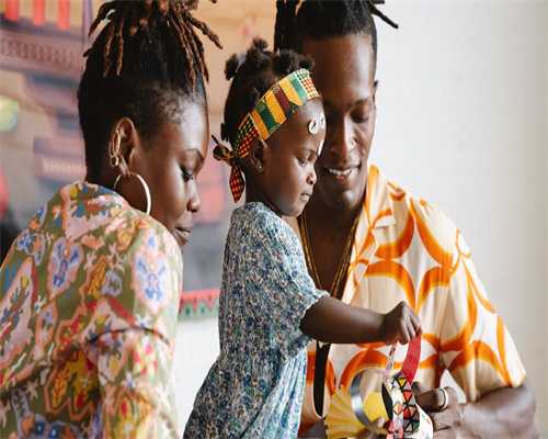 娇韵诗紧致精华乳轻松打造V脸