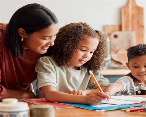 年终大盘点，我被李宇春的红唇惊艳到了