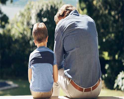 国外千万别叫“服务员”waiter，别叫“教师”teacher，会遭白眼