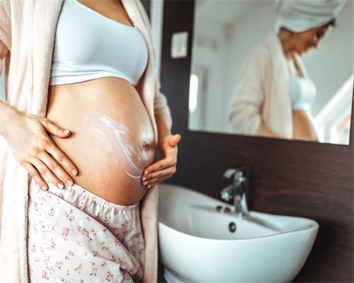 迪奥魅惑润唇膏 时刻滋养柔滑丰盈你的双唇